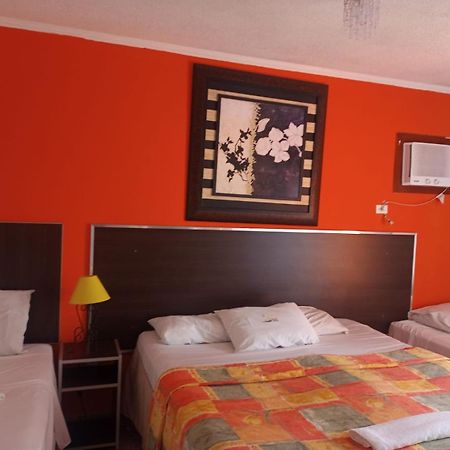 Asturias Praia Hotel Гуаружа Экстерьер фото